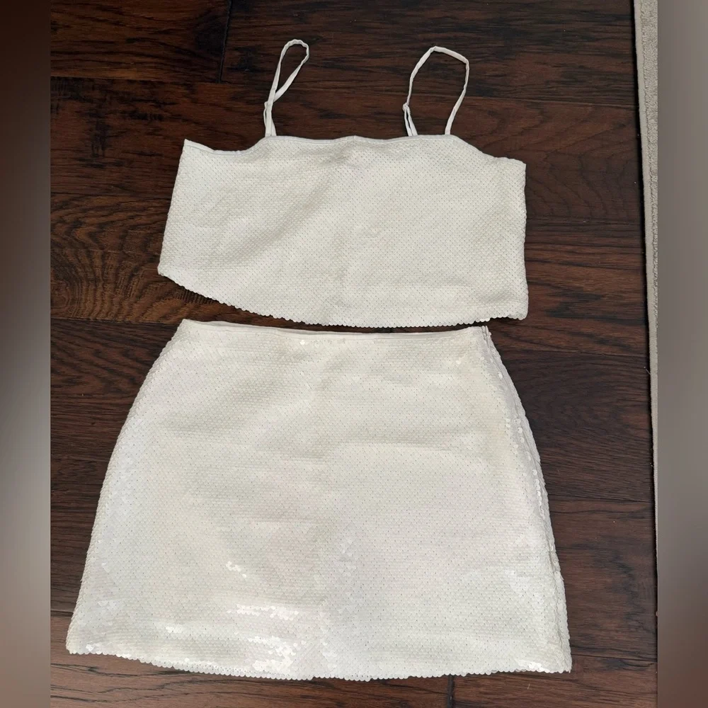Abercrombie White Sequin Crop Top and Skirt Set - Picture 1 of 1